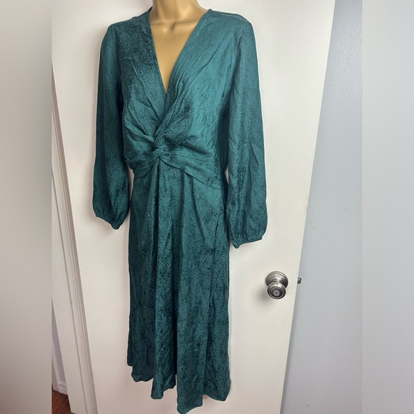 Amour Vert Etta Cupro viscose Jacquard Dress In Green Darkest Spruce NWT Size S - Picture 7 of 16